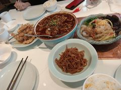 -红樱桃·欢乐餐厅(太原里店)