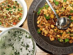 -聚鑫朋酸菜肥肠(文艺路口店)