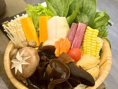 -湊湊火锅·茶憩(打浦桥日月光店)