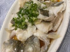 葱油鲈鱼-粤·向群饭店(龙津东路总店)