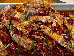 -喝丢一只鞋辣炒海鲜小烧烤(三八广场店)