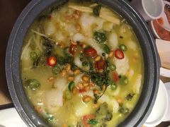 豆香酸菜鱼-吕氏疙瘩汤·海鲜新鲁菜(凯德mall新都心店)