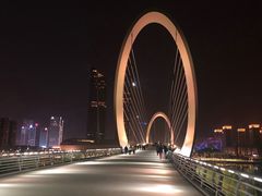 -南京眼步行桥