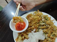 -建国蚵煎蚵面