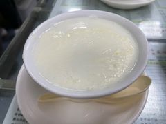 -义顺牛奶公司