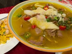 酸汤口条牛百叶-徐记私厨(半淞园路店)