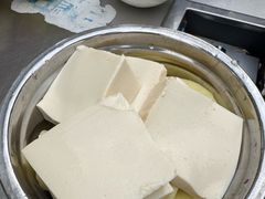 豆腐-黄利砖万峰林布依特色酸笋牛肉馆