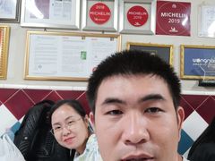 -Kha Mu Charoensang(Silom)