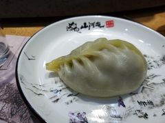 -山河屯铁锅炖(哈西站店)