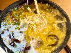 -肥汁米蘭香港米线(定西路店)