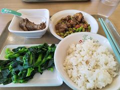 -老乡鸡(南京新街口洪武北路店)