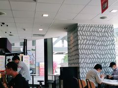 大堂-麦当劳(杭州三花国际店)