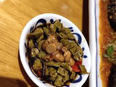 -霸蛮湖南菜·牛肉粉(荣京西街店)