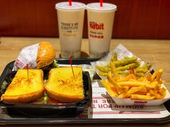 -The Habit Burger Grill 哈比特汉堡(爱琴海店)