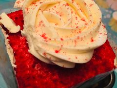 草莓蛋糕-红宝石·鲜奶小方·海派西点房(南丹店)