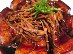 宜兴笋干烧肉-苏帮袁Sue Cuisine(来福士店)