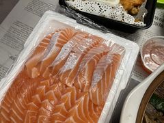 三文鱼刺身拼三文鱼鱼腩-新享乐海鲜(翠华路店)
