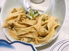 葱油山水腐竹-八道本地特色菜馆(大鹏古城店)