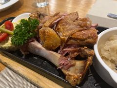 烤肘子-柏斯图德国餐吧(馆陶路德国风情街店)