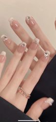 -瞧·享轻奢美甲美睫