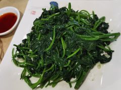 -荷香居(洞企石路店)