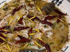 -渔语鱼酸菜鱼新川菜(来福士店)