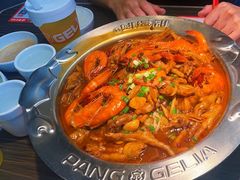 -胖哥俩肉蟹煲(龙德广场店)