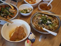 -丽丽三鲜螺蛳粉(田林路店)