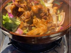 -胡须佬鸡煲四季火锅(海雅缤纷城店)