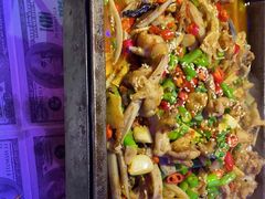 -蛙来哒(华隆步步高店)