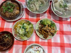 -老方桌烂蹄花川菜馆(九龙坡店)