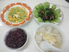-爱的果实月嫂育婴师(世纪东方店)