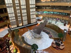 -上海滴水湖皇冠假日酒店