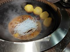 -锅老头海鲜铁锅炖