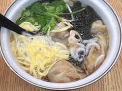 -柴爿巷·香酥鸡&馄饨(复兴中路店)