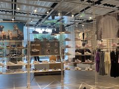 -NIKE KICKS LOUNGE体验店(北京新中关店)