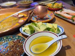 -洱火云南酸菜牛肉火锅(石景山当代商城店)