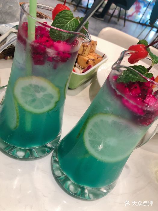 花木莉西餐(中海环宇店)柠檬蝶豆花图片 - 第3张