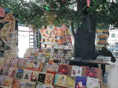 -钟书阁(松江泰晤士小镇店)