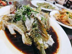 -岛中岛·海鲜大排档·万宁老字号(东澳店)