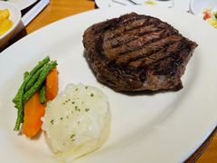 -斗牛士牛排(南京东路店)