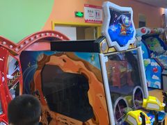 -爱玩嘉年华(龙湖源著天街店)