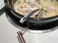 -周渝食惦酸菜鱼(青浦店)