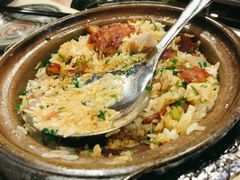一级腊味煲仔饭细份-润泽园椰子鸡(汇一城店)