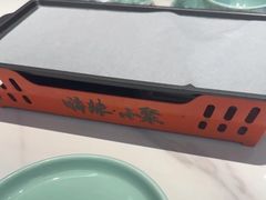 -嗨辣小聚·盘锦河蟹·海鲜烧烤龙虾(盘锦十年好店)