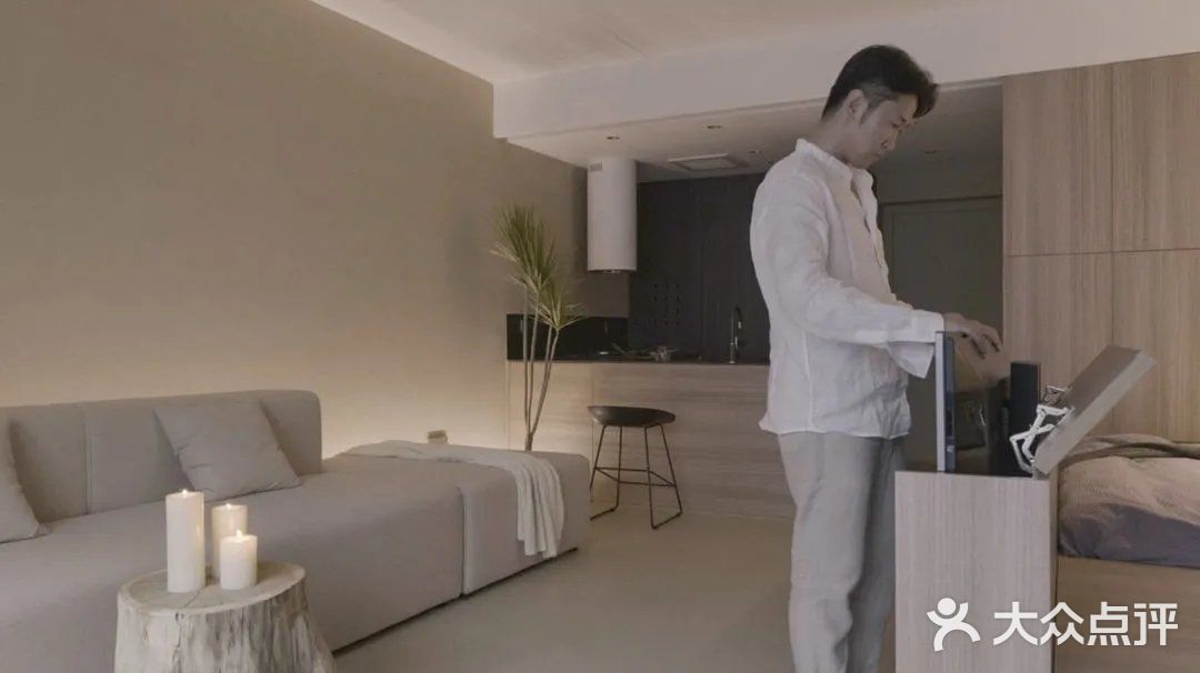 大城小家，单身的他买下39㎡小户型！房虽小，却能容纳身体与梦