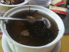 -鲤鱼塘农家山庄