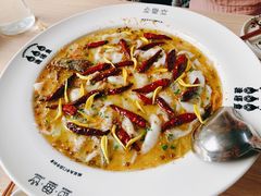 老坛酸菜鲈鱼-渔语鱼酸菜鱼新川菜(来福士店)