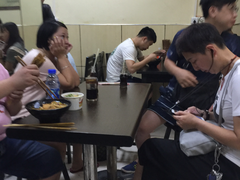 等位区-阿生哥螺蛳粉(永安街店)