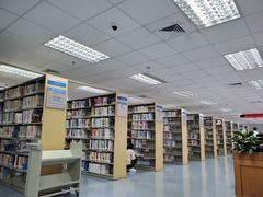 -南山图书馆(常兴路店)